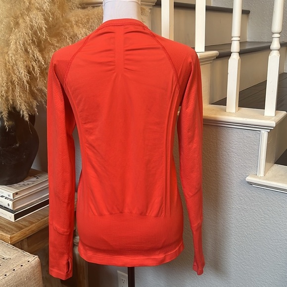 ATHLETA 1/2 Zip Long Sleeve Activewear Stretch Tracker Top Size Medium - Picture 5 of 7